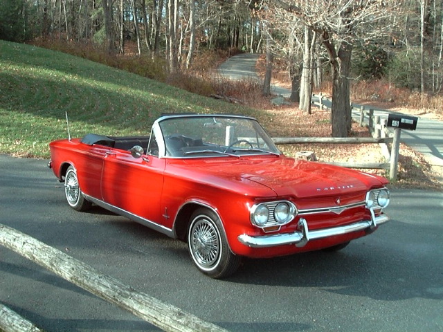 Ken Lundy's 1964 Monza convertible (front 3/4 view)